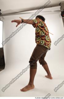 12 2018 01 GARSON AFRICAN THROWING POSE